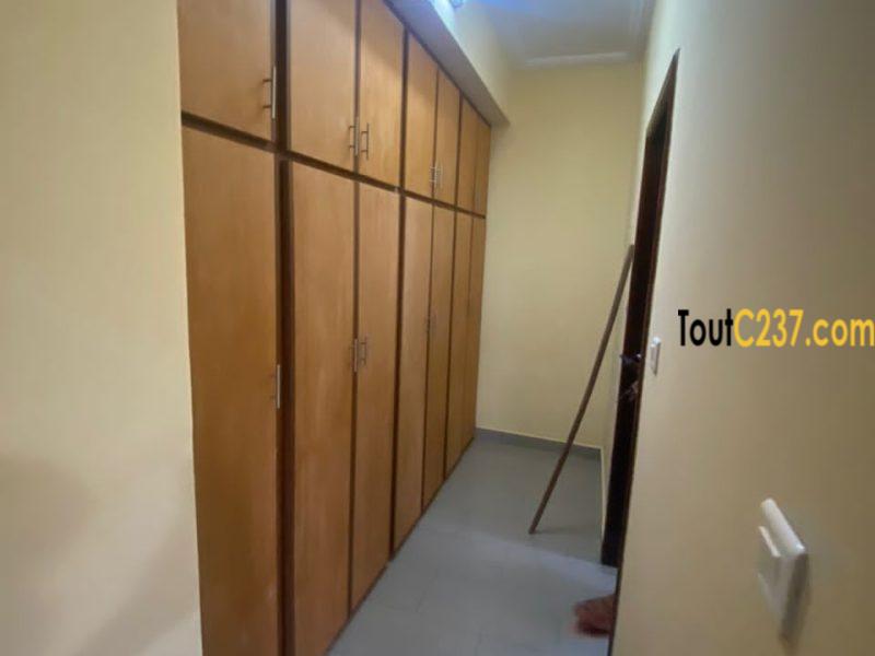Appartement vip à louer à Bonamoussadi, Denver h