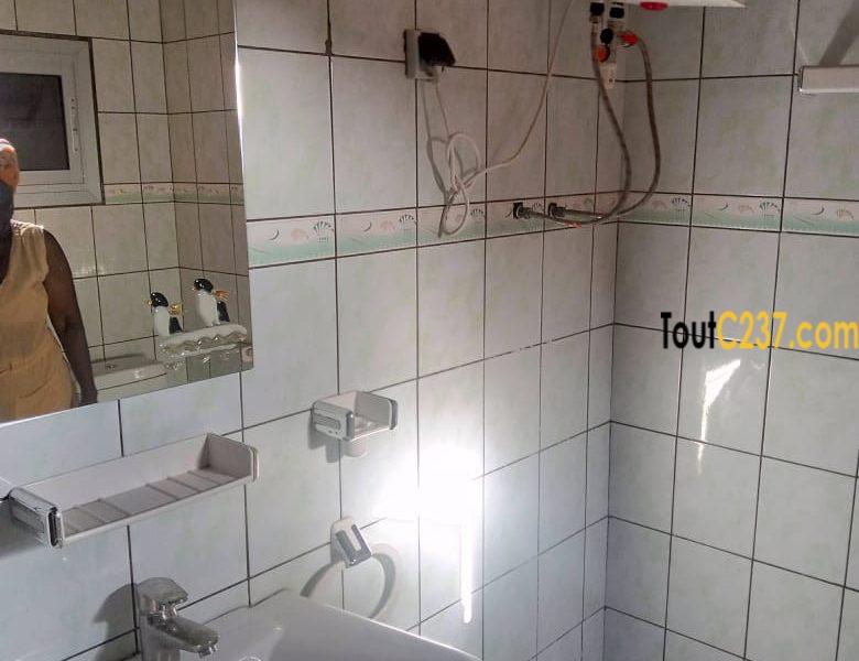 Duplex à louer à Bonamoussadi Douala