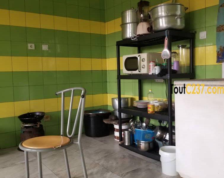 Duplex à louer à Logpom, Douala