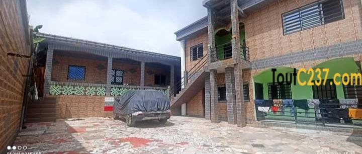Mini cité à vendre à Beedi, Douala