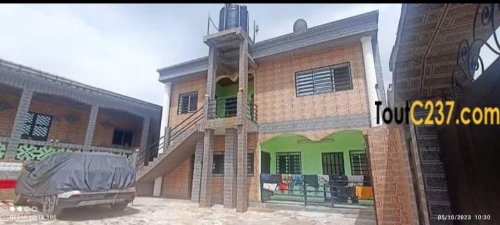 Mini cité à vendre à Beedi, Douala