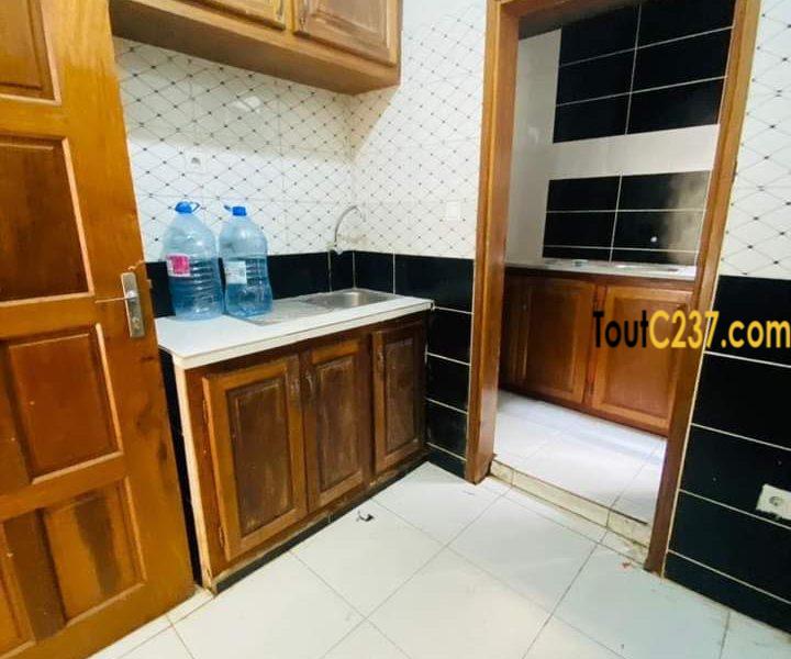 Appartement à louer à Makèpè