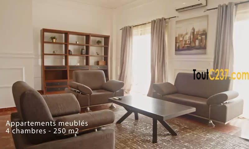 Vaste appartement à Louer à Bonanjo,, Douala