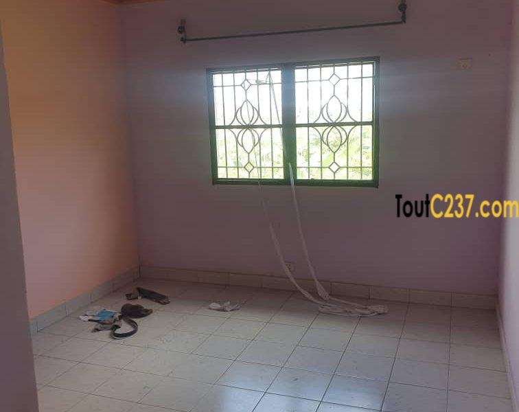 Aappartement entrée seule à louer à Logpom