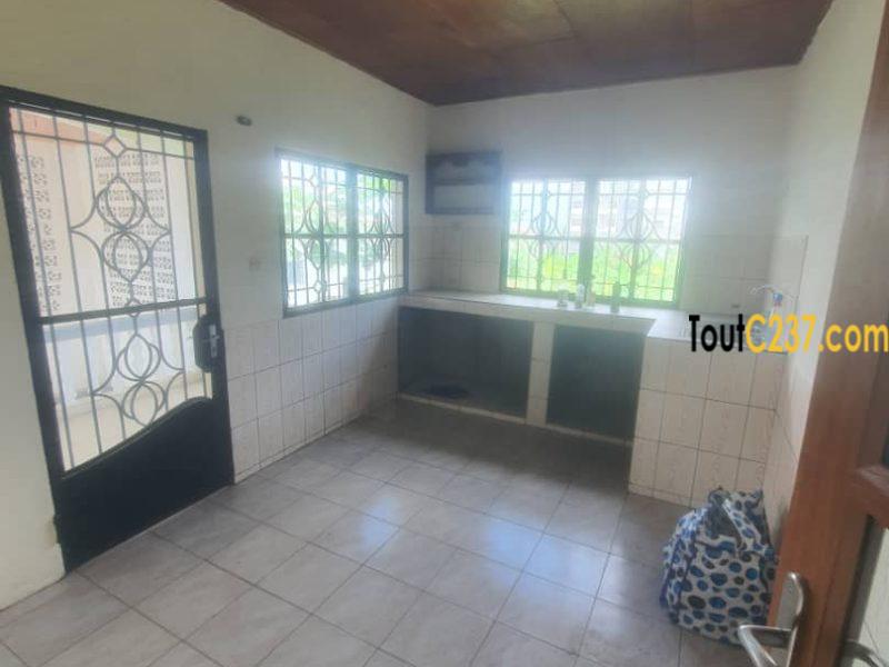 Aappartement entrée seule à louer à Logpom