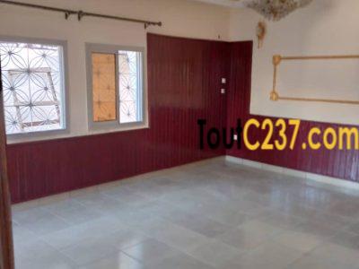 Duolex à louer à Deido, Douala