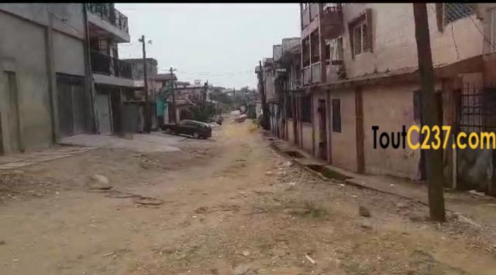 Terrain de 200m² à vendre à Makepe