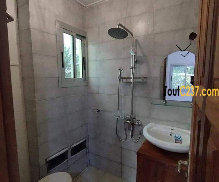 Ampartement à louer à Logpom Douala