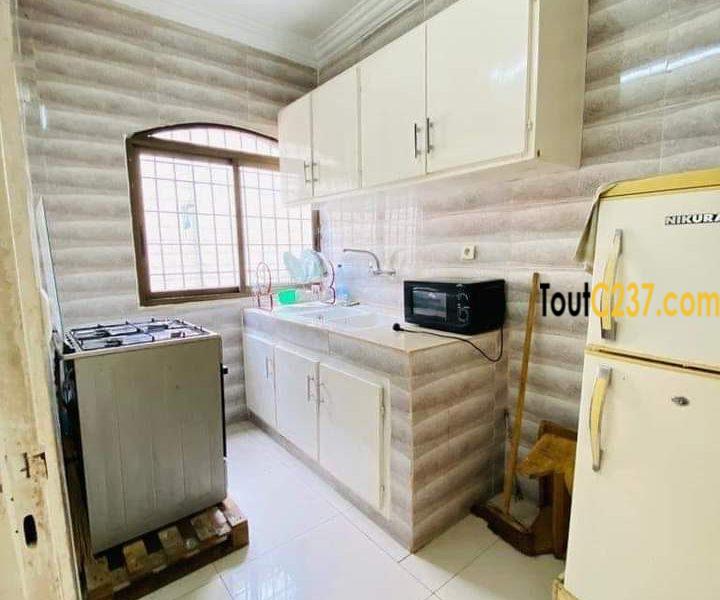 Appartement à louer à Logpom, Douala