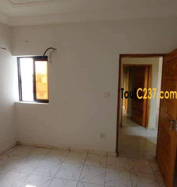 Vaste appartement neuf à louer à Makepe, Douala