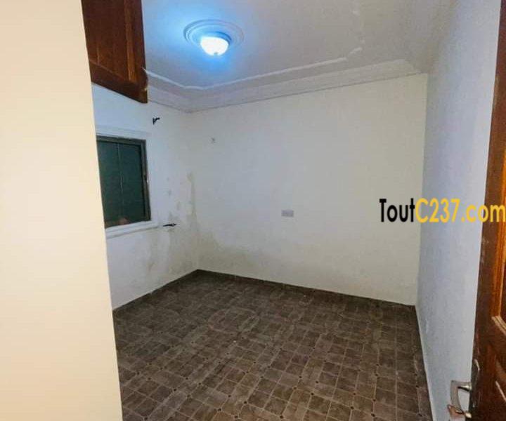 Appartement à louer à Makepe Douala