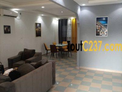 Maison sic meublée à louer à Makepe Douala