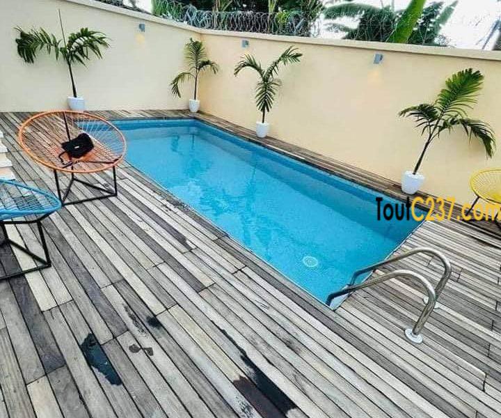 Appartement avec piscine à louer à Logpom