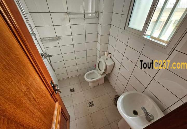 Appartement à louer à Bali, Douala