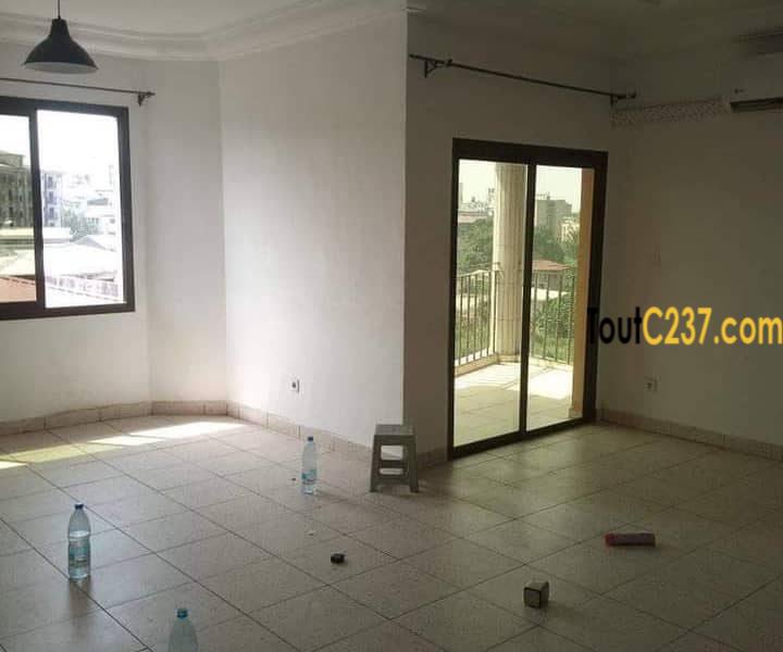 Appartement haut standing à louer à Kotto