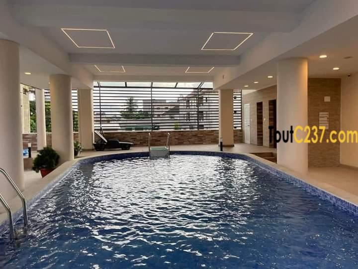 Appartement haut standing à louer à Bonapriso Douala