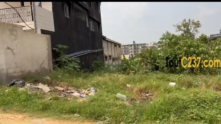 Terrain a vendre à Makepe (derrière Tradex)
