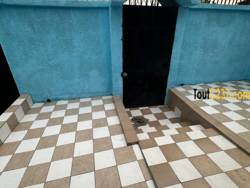 Maison sic à louer à Kotto, Douala