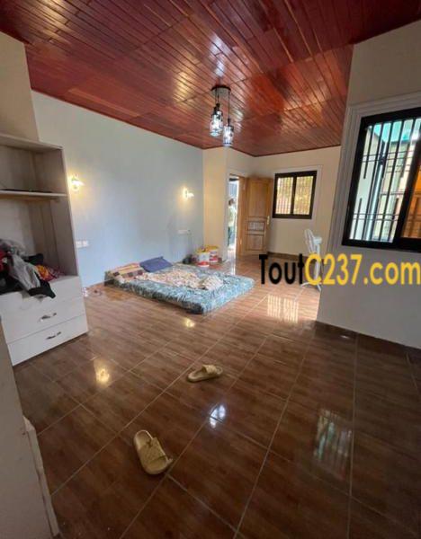 Duplex Neuf à louer à Kotto Bangue, Douala