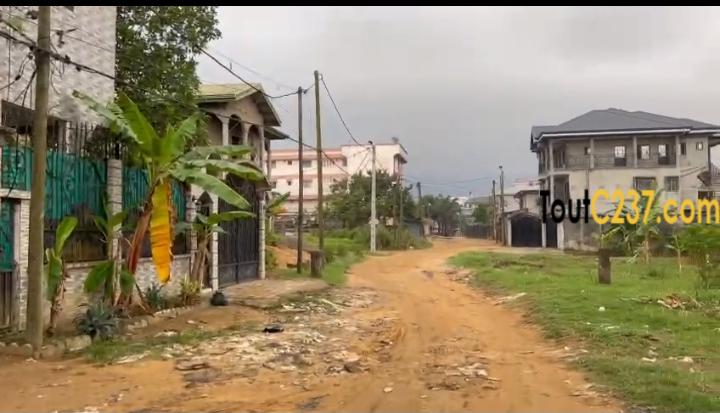 Maison a vendre à Logpom, Douala