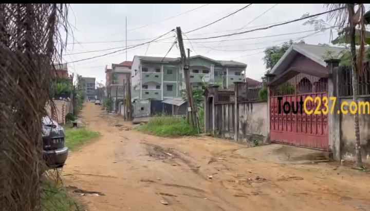 Maison a vendre à Logpom, Douala