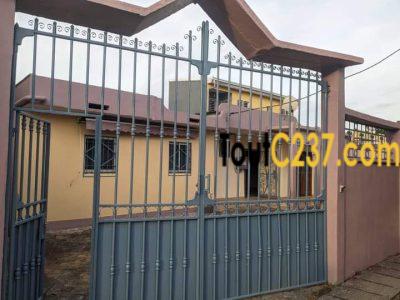 Maison en villa sic à louer à Kotto, Douala