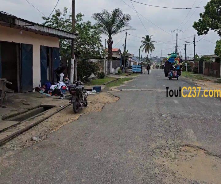 Villa à vendre à Cité des palmiers à Douala