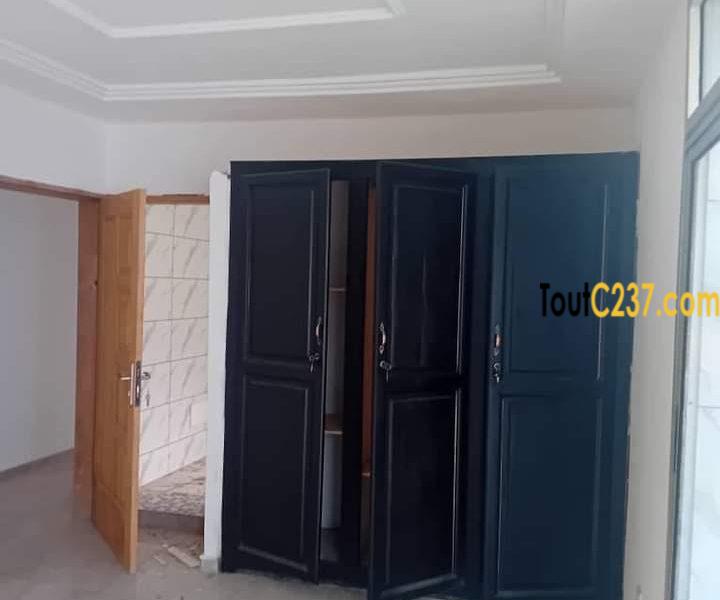 Appartement à louer à Makepe, Douala