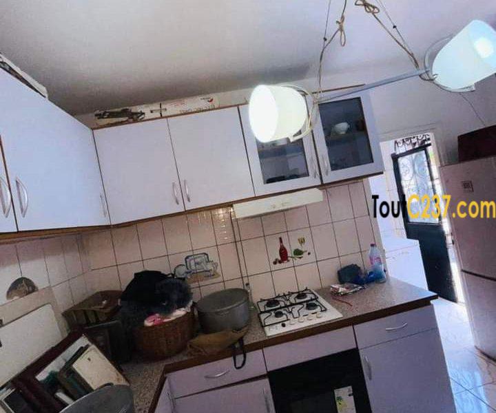 Charmante villa sic à louer à Makepe, Douala