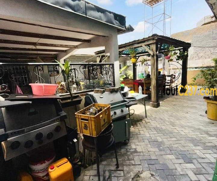 Charmante villa sic à louer à Makepe, Douala