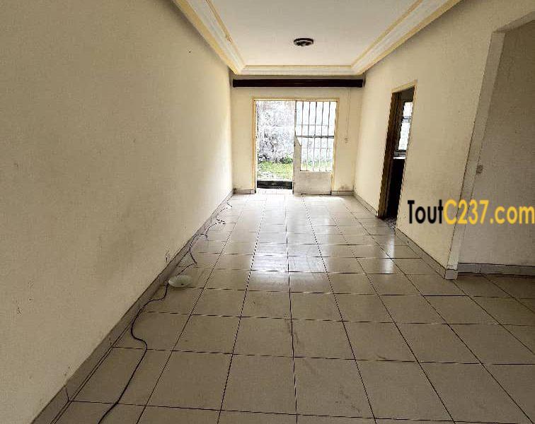 Maison sic à vendre à Kotto, Douala
