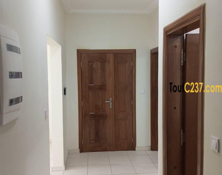 Apprtement à louer à Saint michel Grand Mall à Douala