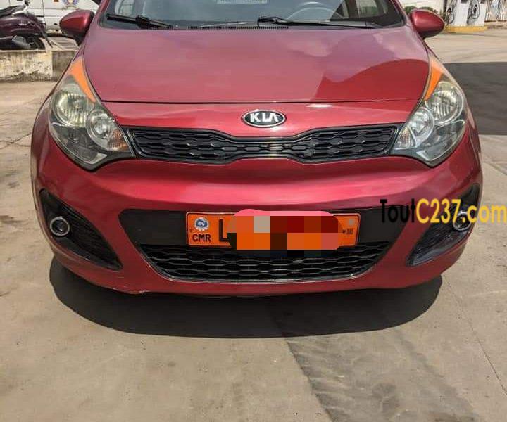 Kia Rio à vendre à Douala