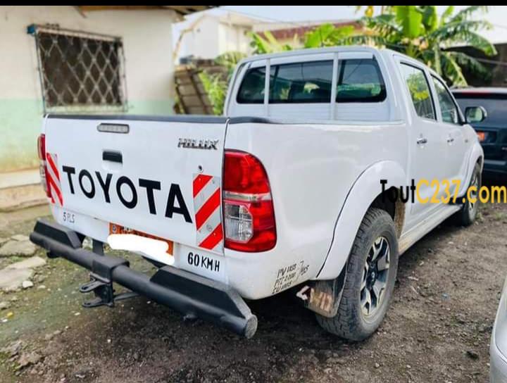 Toyota pickup à vendre à Douala