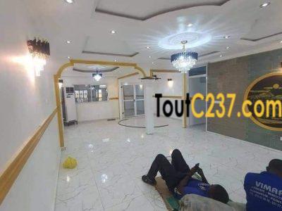 Très belle villa a louer a Bonamoussadi, Douala