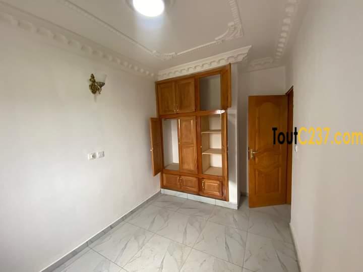 Appartement haut standing à louer à Kotto