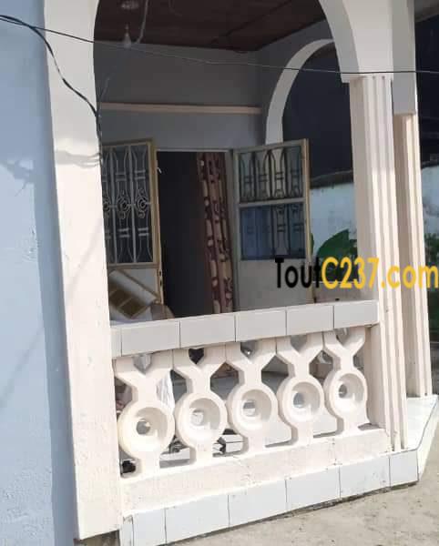 Maison à vendre à Bonaberi Douala