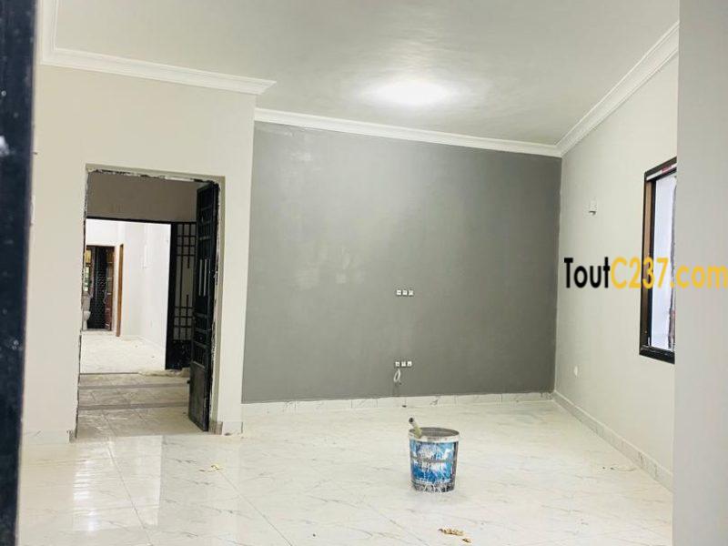 Studio moderne haut standing à louer à Logpom