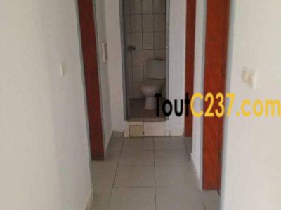 Appartement à louer à Akwa, Douala