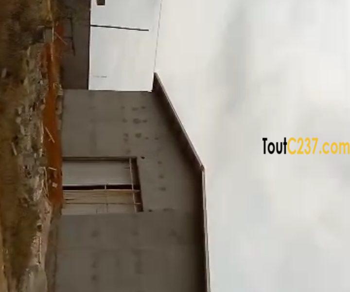 Entrepôts avec bureau a louer à Kendeck