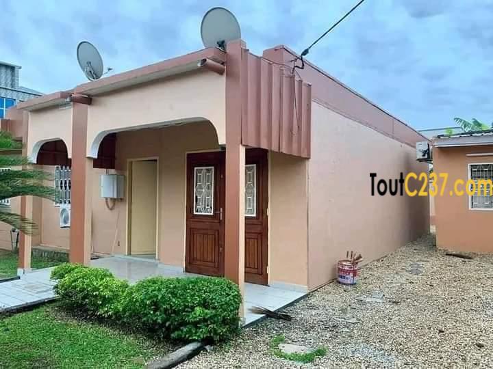 Tres belle villa sic à vendre à Kotto, Douala