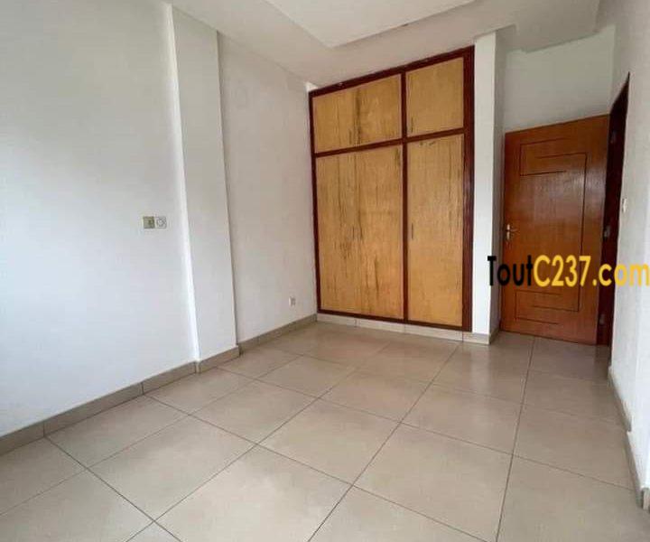 Appartement à louer à Makepe Douala