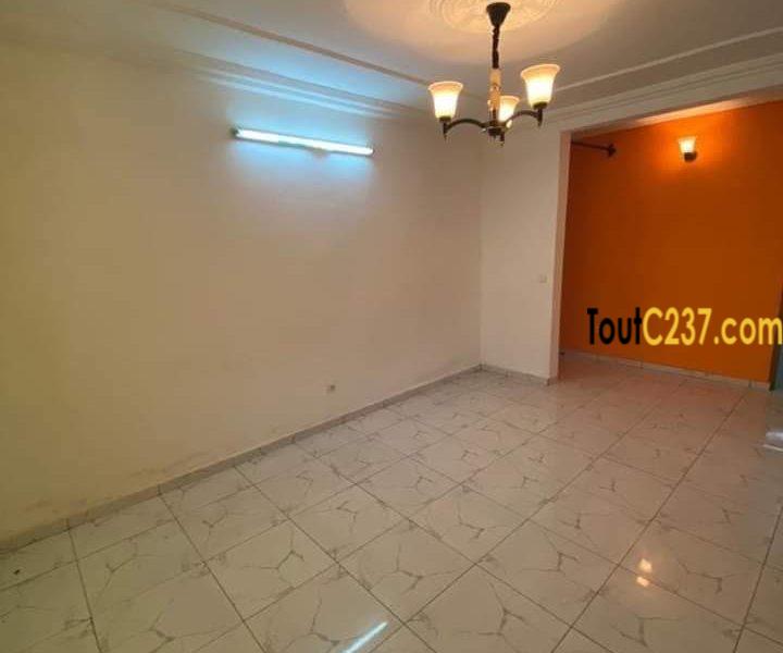 Appartement à louer à Logpom Hopital des soeus