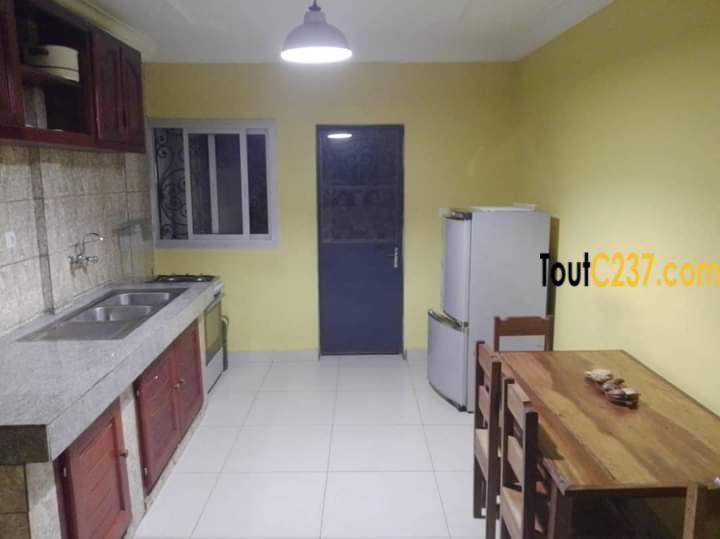Villa haut standing à louer à Makepe, Douala
