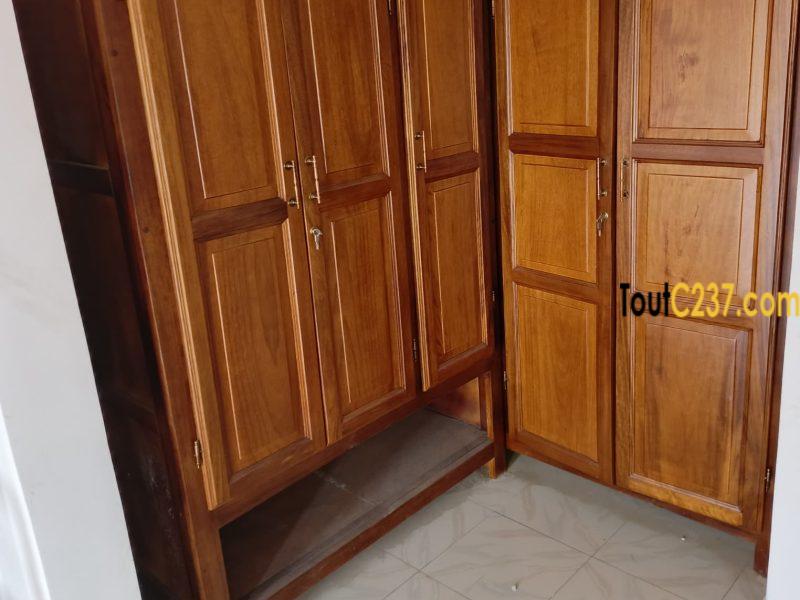 Appartement haut standing à louer à Bonamoussadi