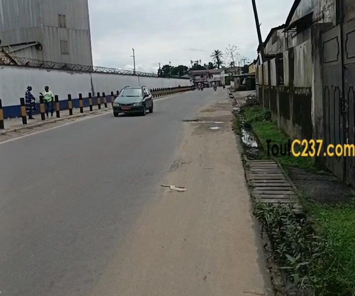 Terrain commercial à vendre à Ndogbon , Douala