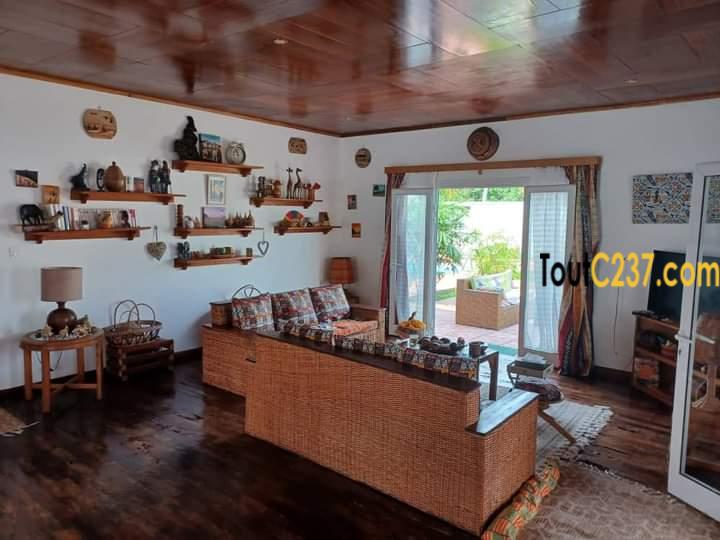 Maison haut standing à vendre à Kribi