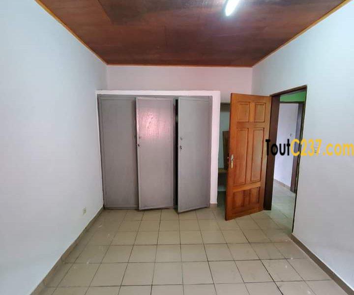 Appartement moderne à louer à Logpom