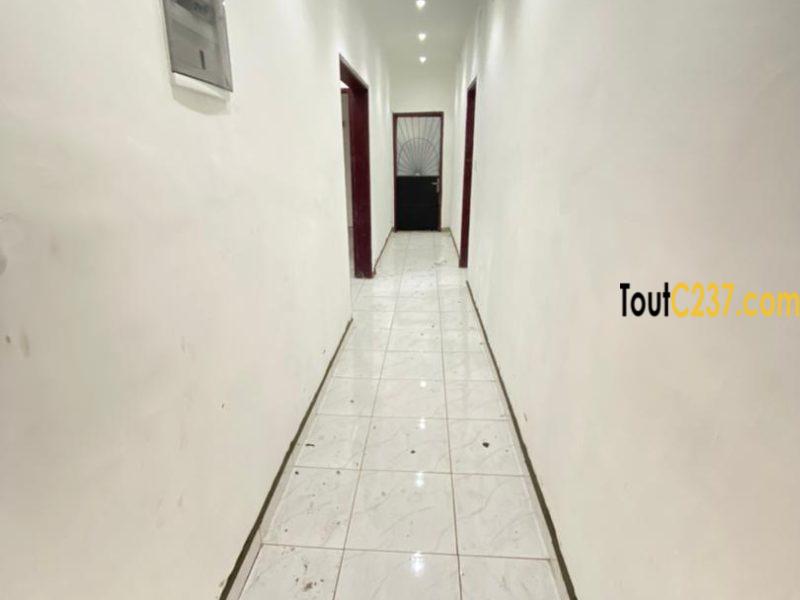 Appartement entree seule a louer a Bonamoussadi