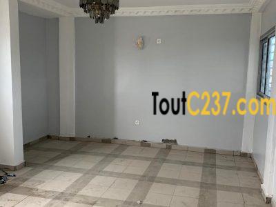 Plusieurs appartements à louer à Makepe, Douala